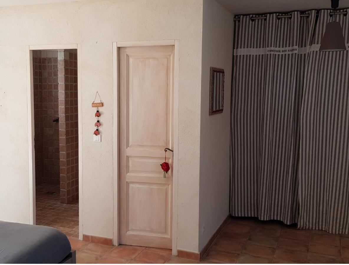 Studio Independant A La Villa Garlaban 3 Etoiles Gémenos Eksteriør bilde