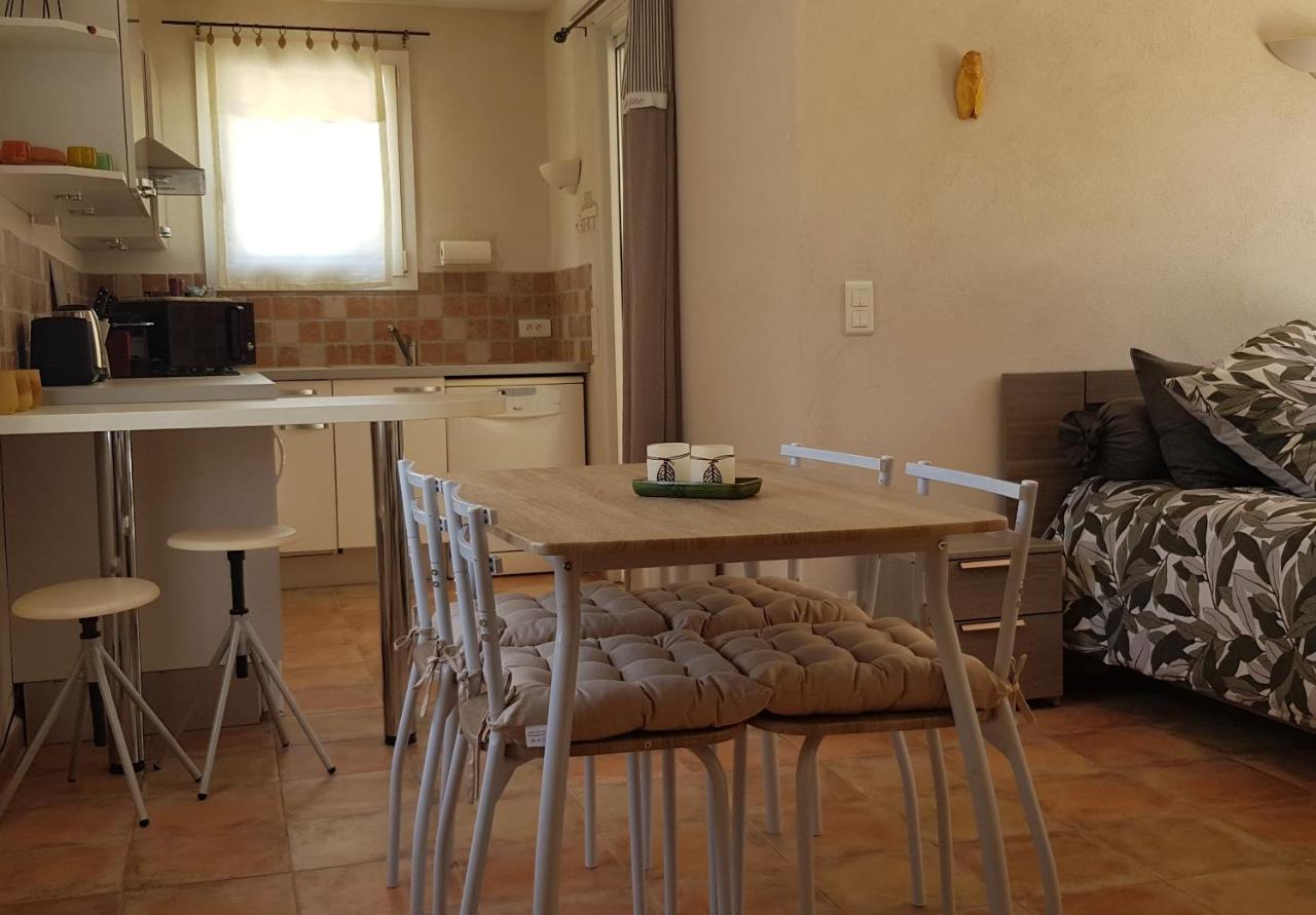 Studio Independant A La Villa Garlaban 3 Etoiles Gémenos Eksteriør bilde