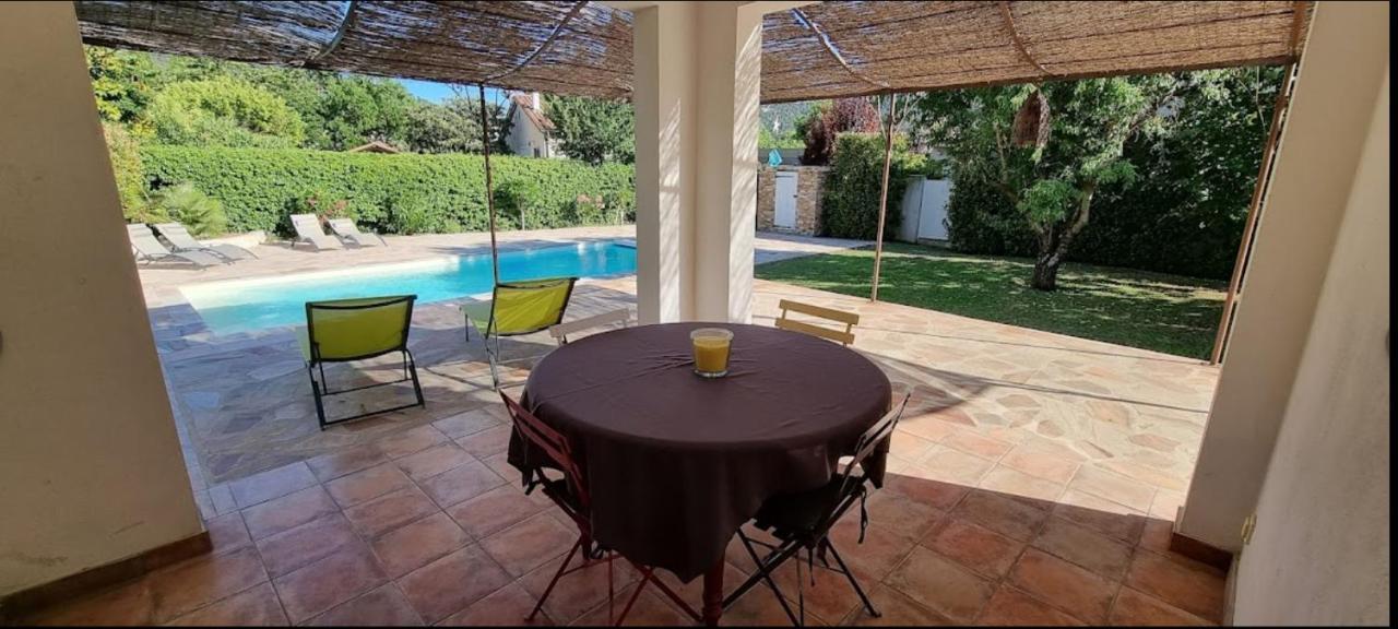 Studio Independant A La Villa Garlaban 3 Etoiles Gémenos Eksteriør bilde